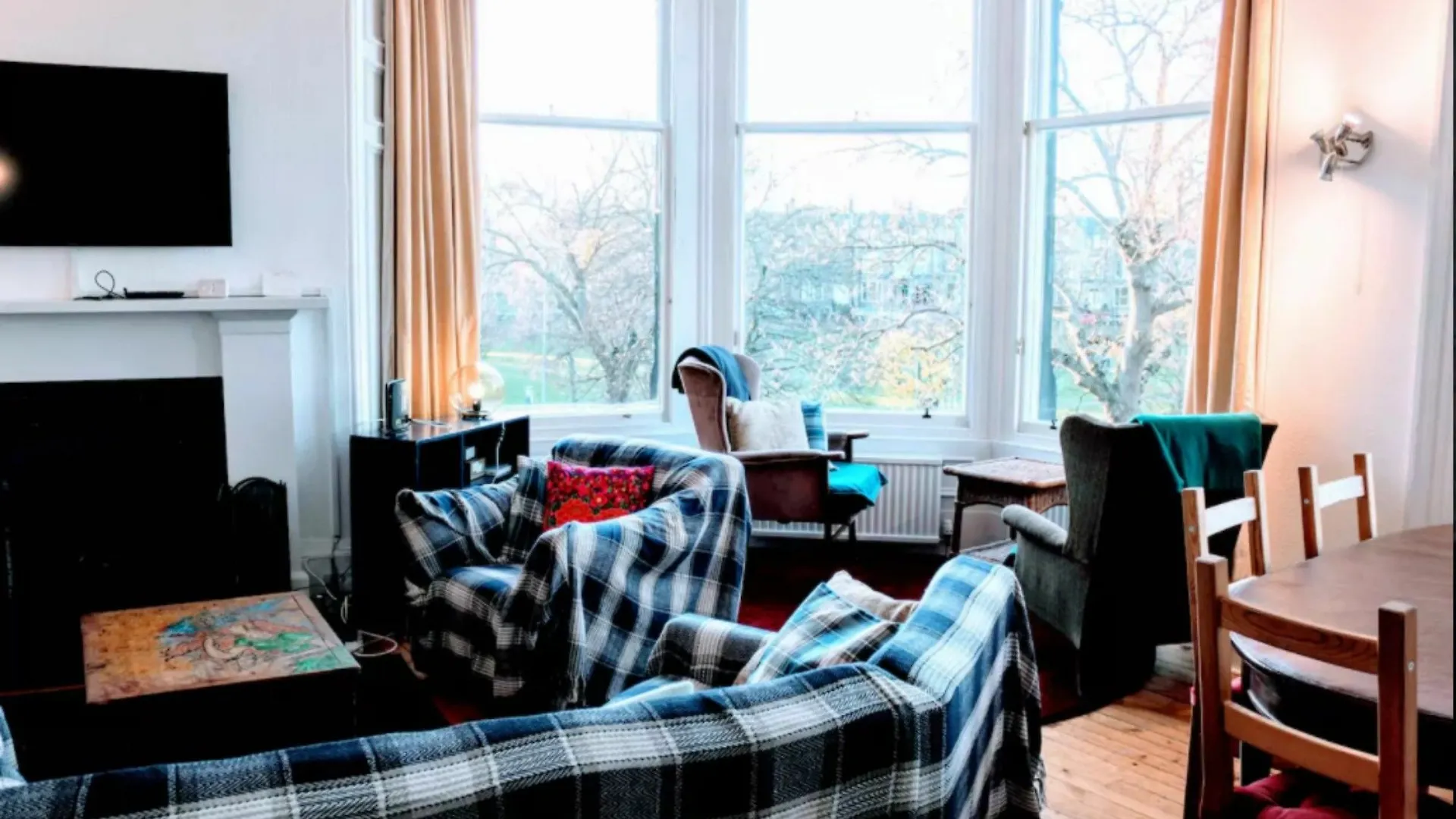 Traditional Apartment Oer The Meadows Edinburgh United Kingdom
