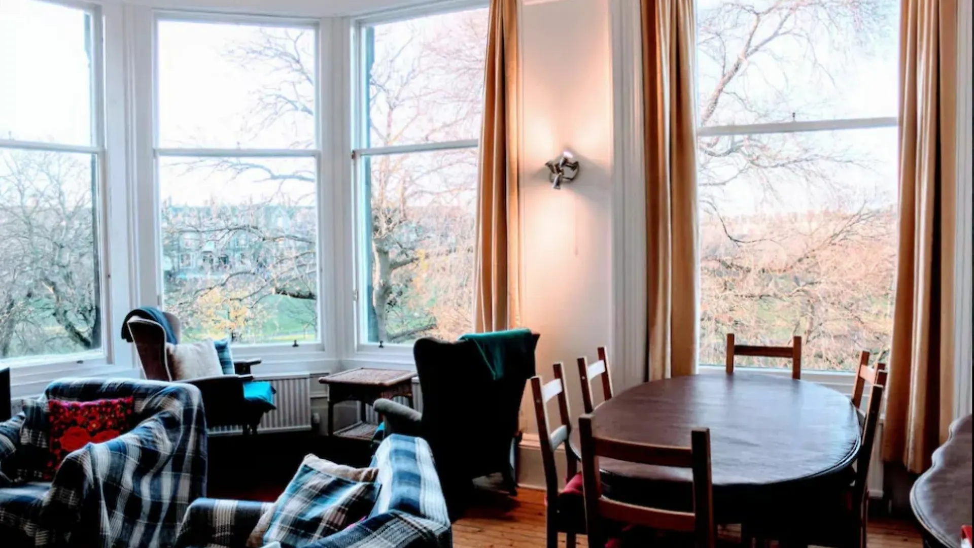 Traditional Apartment Oer The Meadows Edinburgh 0*,  United Kingdom
