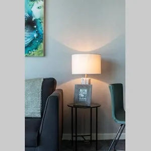 Titanic & Views, Ultra Luxury Parking Apartment Belfast
